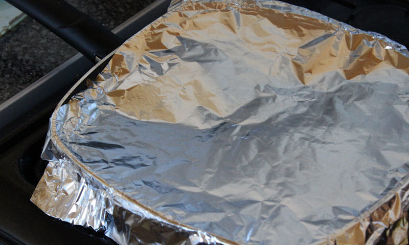Make shift foil lid on grill pan
