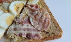 Tesco Egg & Bacon Sandwich, doubled up bacon