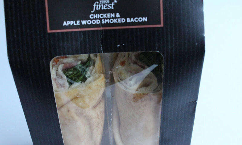 Tesco Finest Chicken & Smoked Bacon Flatbread, packaging wide shot